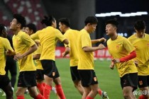 世界杯B组积分争夺激烈日澳领跑国足冲击晋级关键战