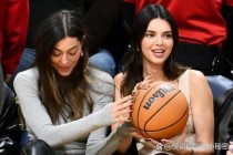 NBA球星女友特辑：球场外的浪漫情缘与家庭故事