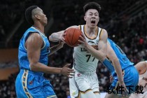 辽宁vs北京_CBA焦点对决：东北虎与御林军狭路相逢