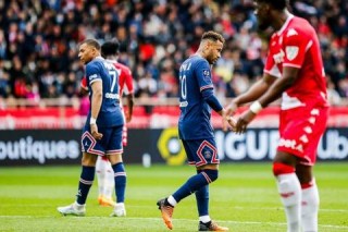 法甲保级关键战：梅斯主场2-1力挫南锡夺三分
