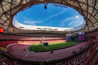 鸟巢观众容量揭秘：国家体育场最大承载人数深度解析