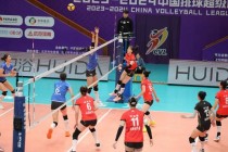 11女排世界杯中国女排卫冕征程启幕 扣杀绝技与团队协作再创辉煌