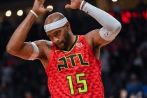 NBA卡特场上位置解析：锋卫摇摆人的传奇生涯与攻防艺术
